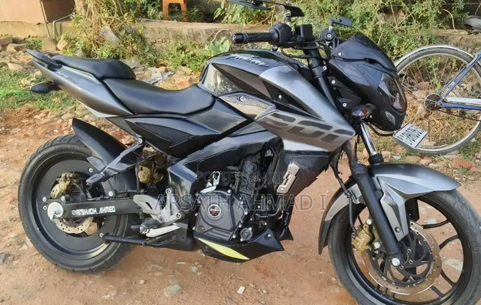 Bajaj Pulsar NS200 2019