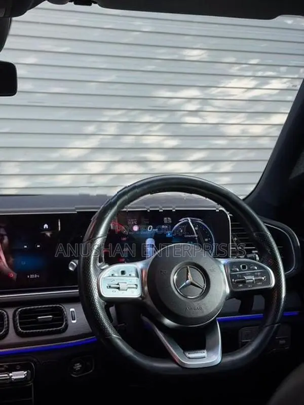 Mercedes Benz GLE 300D AMG Premium Plus 2020