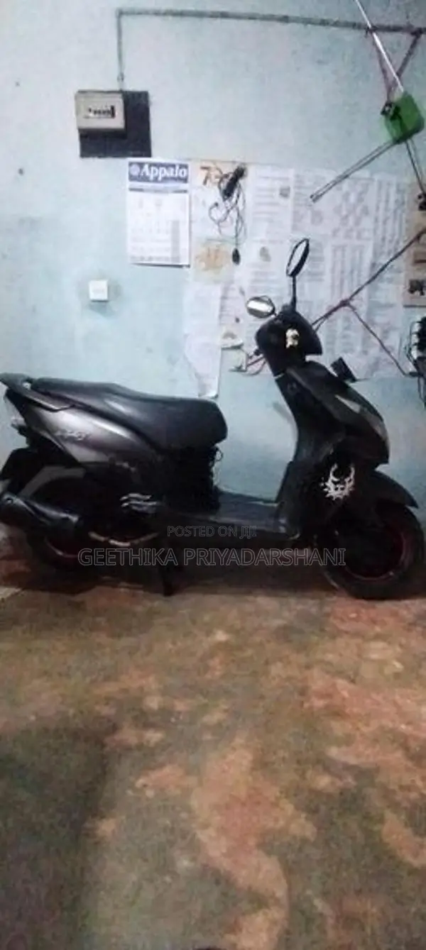Honda Dio 2012