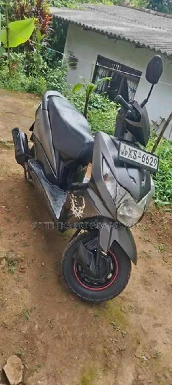 Honda Dio 2012