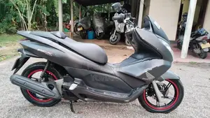 Honda PCX 125 A mark 2007