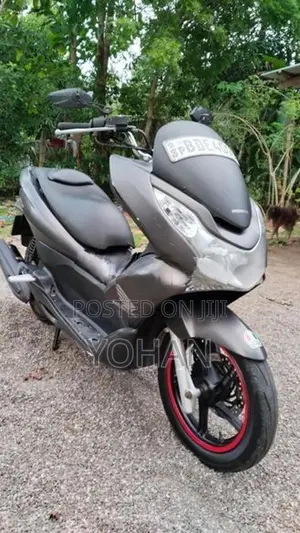 Honda PCX 125 A mark 2007