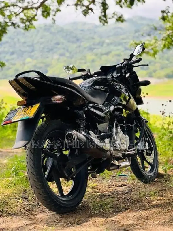 Bajaj Pulsar 150 2016
