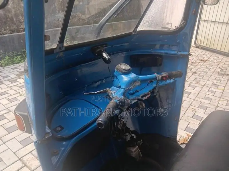 Bajaj RE 202 2stroke 1999