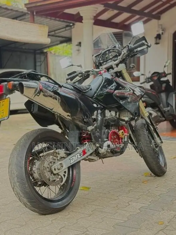 Suzuki DRZ 2012