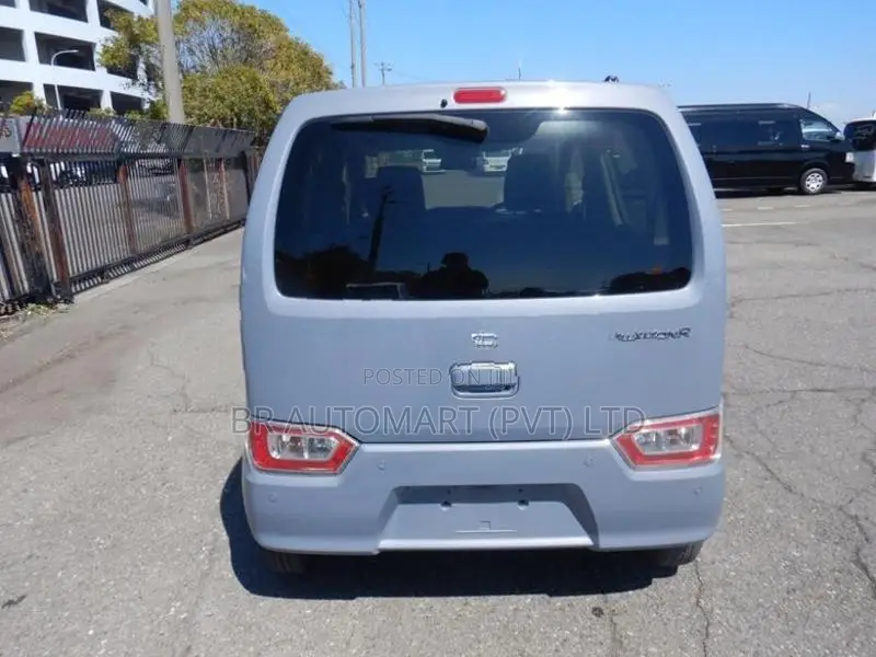 Suzuki Wagon R FX Safety 2025