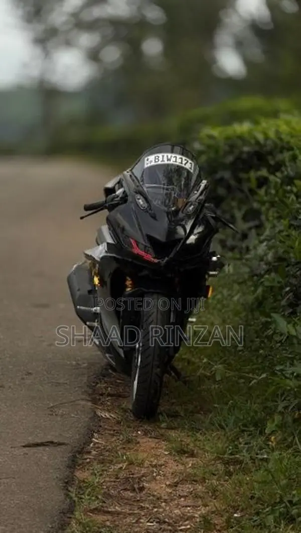 Yamaha R15 Black 2019
