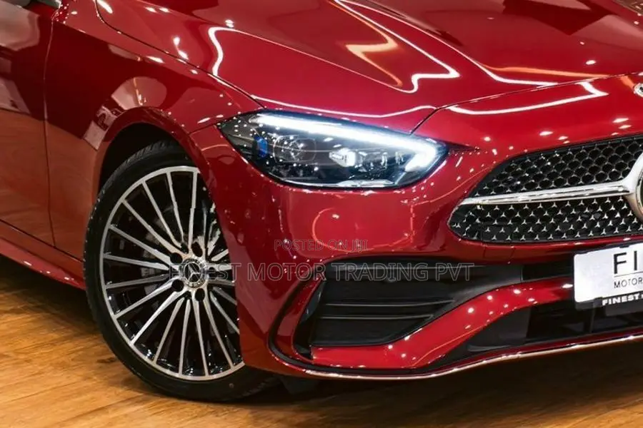 Mercedes Benz C200 AMG Premium Plus 2023