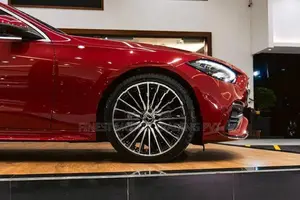 Mercedes Benz C200 AMG Premium Plus 2023