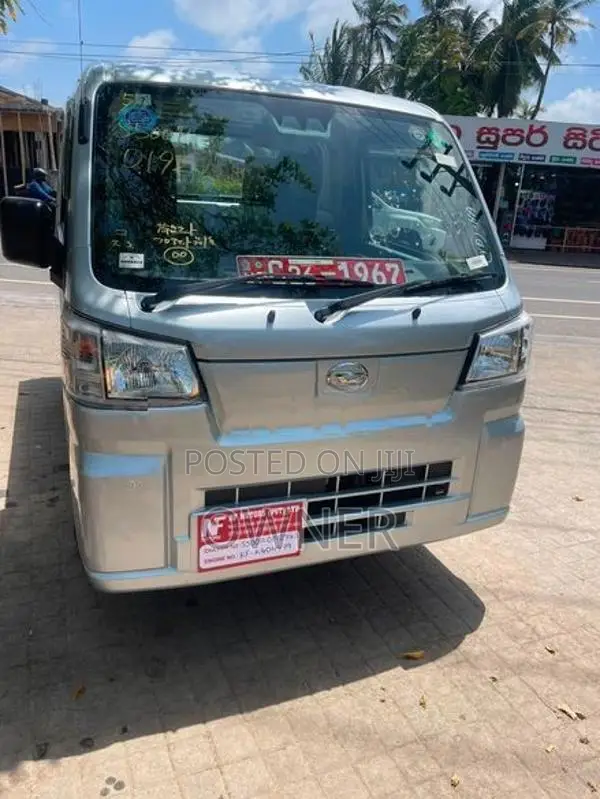 Daihatsu Hijet 2024