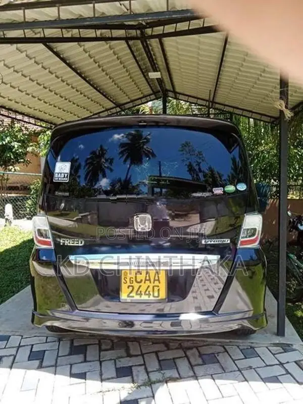 Honda Freed 2012