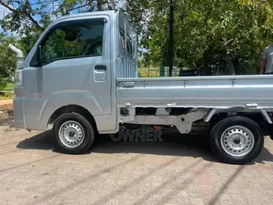 Daihatsu Hijet 2024