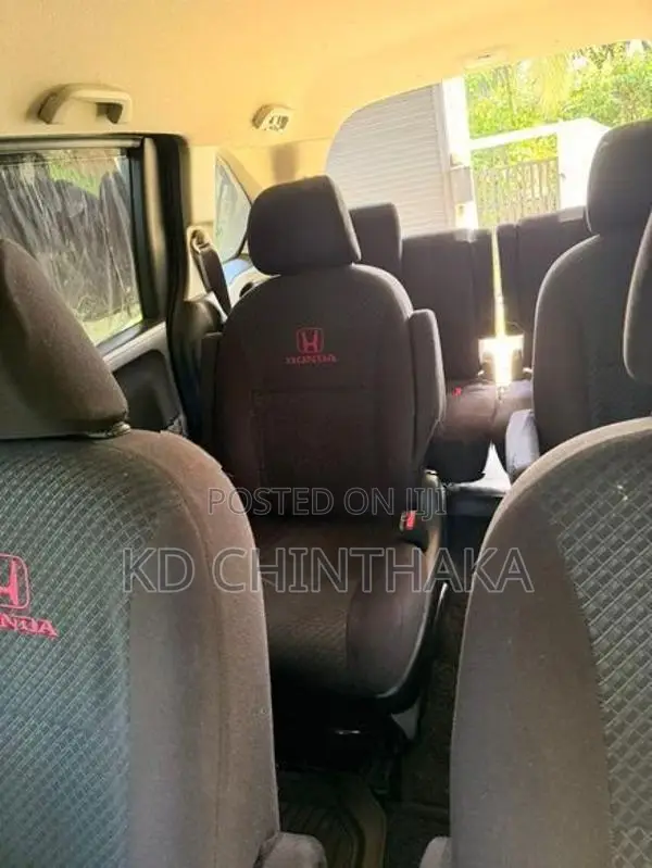 Honda Freed 2012