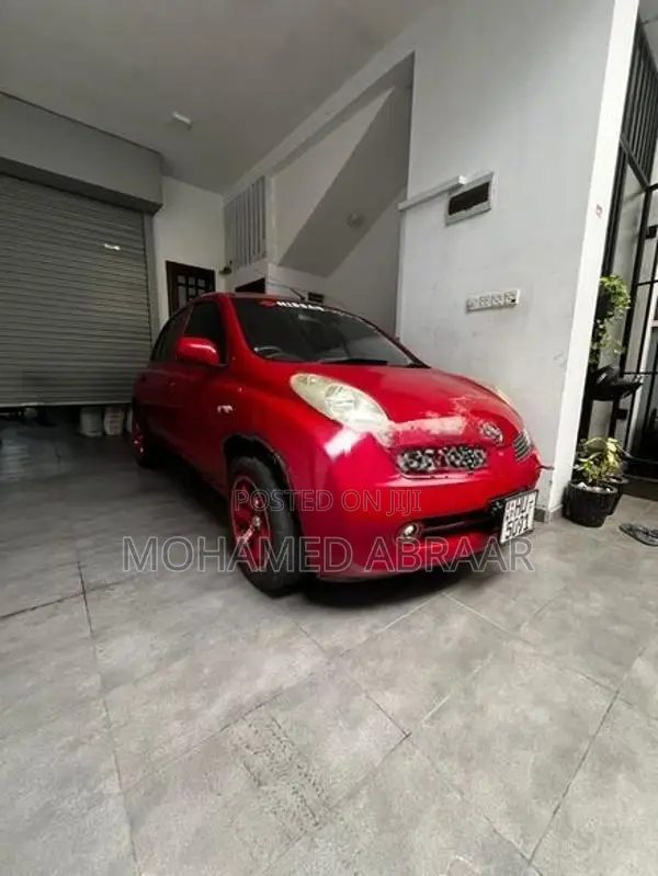 Nissan March AK12 2002