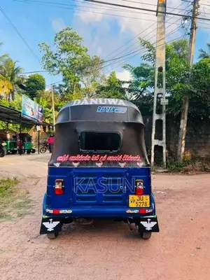 Bajaj RE Threewheeler 2005
