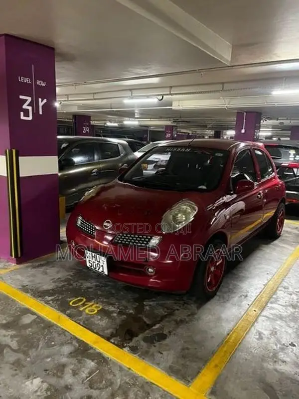 Nissan March AK12 2002