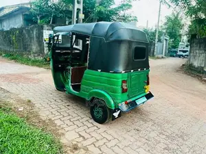 Bajaj RE Threewheeler 2006