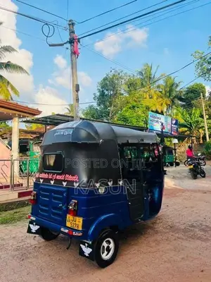 Bajaj RE Threewheeler 2005