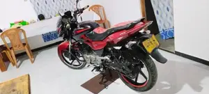 Bajaj Pulsar 150 2015