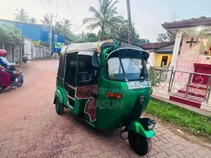 Bajaj RE Threewheeler 2006