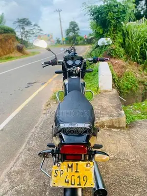 Bajaj CT100 2005
