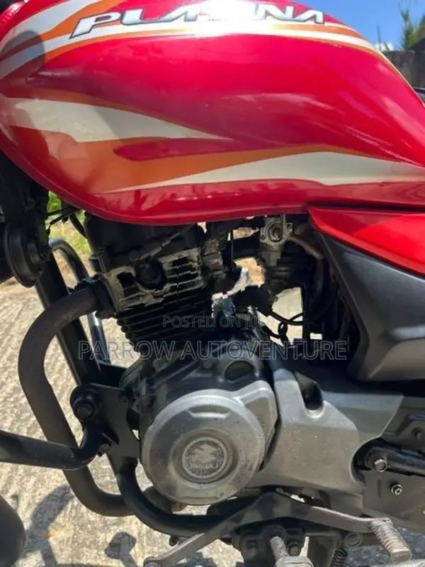 Bajaj Platina 100 ES 2015
