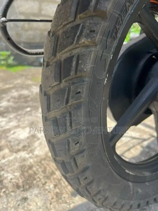 Bajaj Platina 100 ES 2015