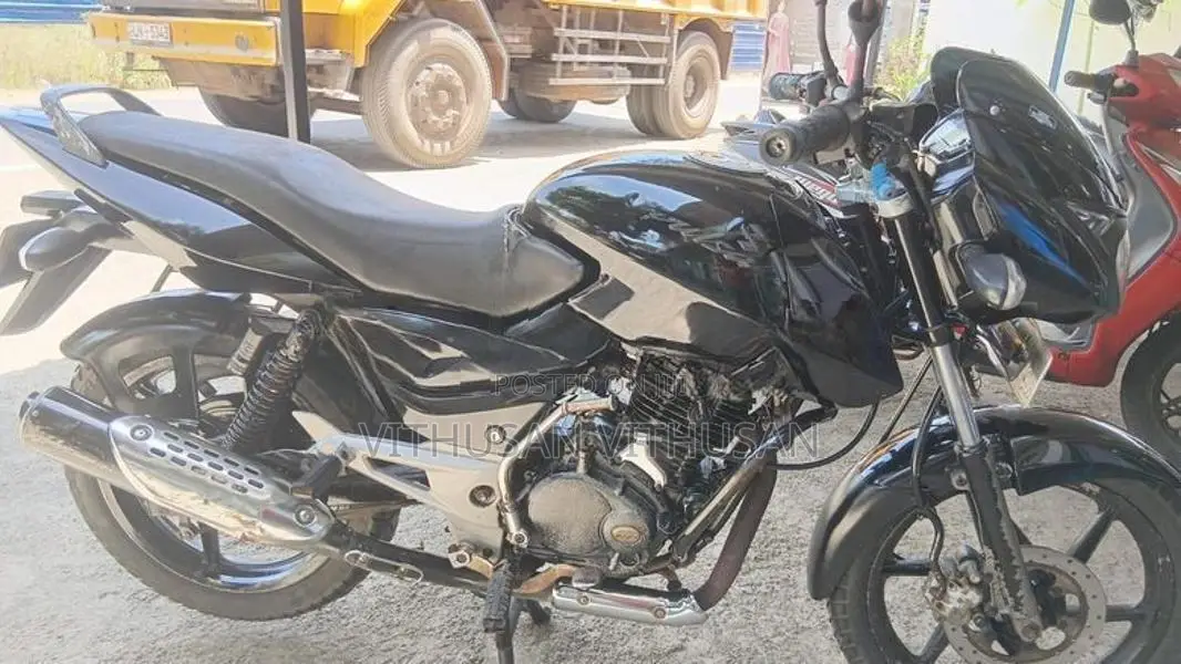 Bajaj Pulsar 150 2006