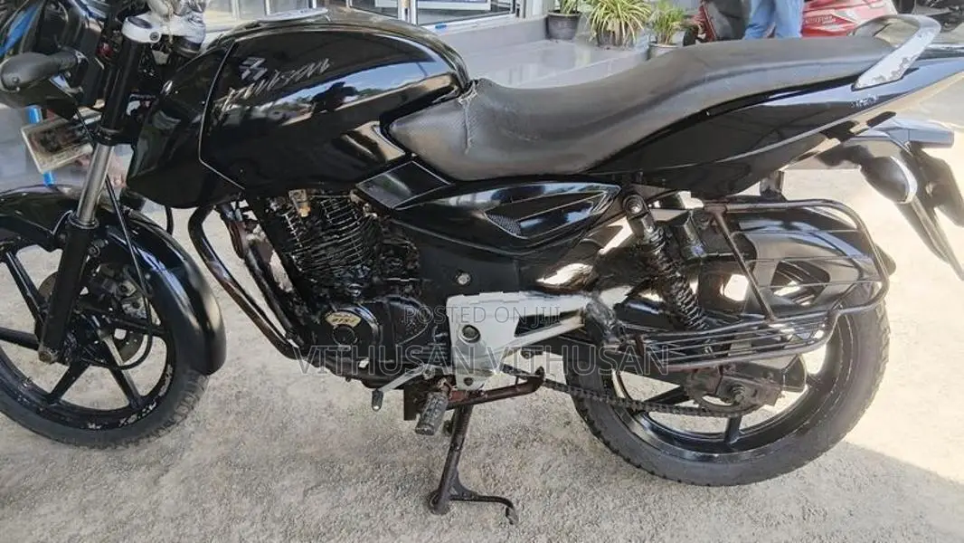 Bajaj Pulsar 150 2006