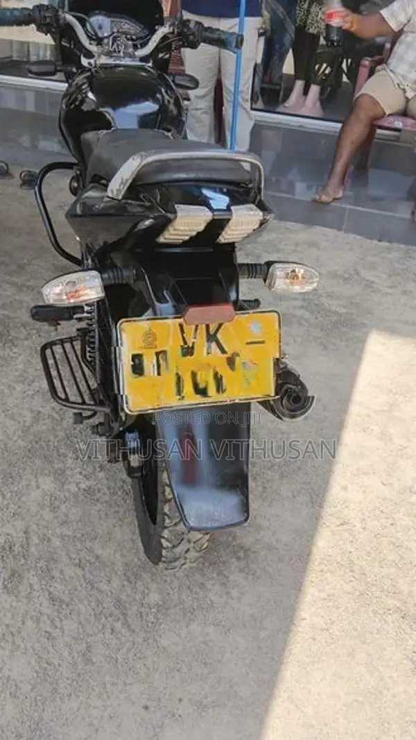 Bajaj Pulsar 150 2006