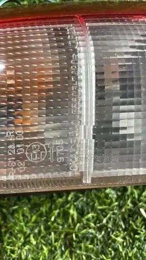 Suzuki Swift HT51S Tail Light Rh