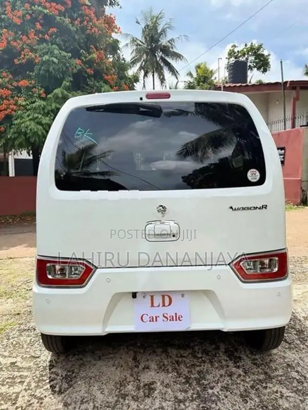 Suzuki Wagon R FX safety 2025