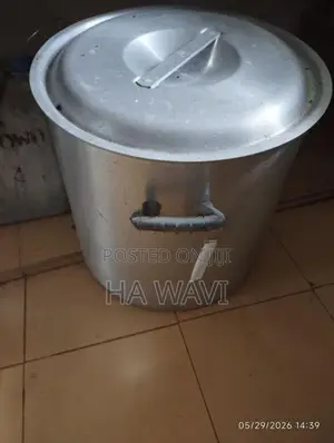 Large Aluminum Cooking Pot