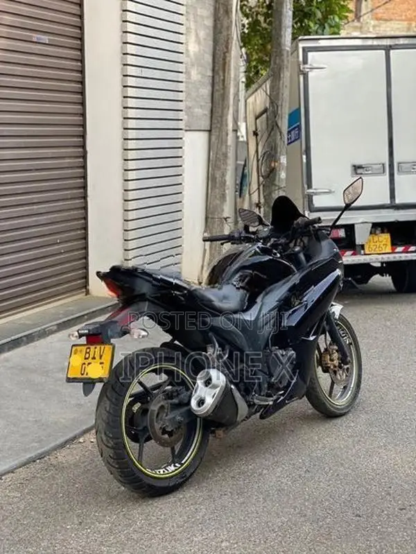 Suzuki Gixxer SF 2018