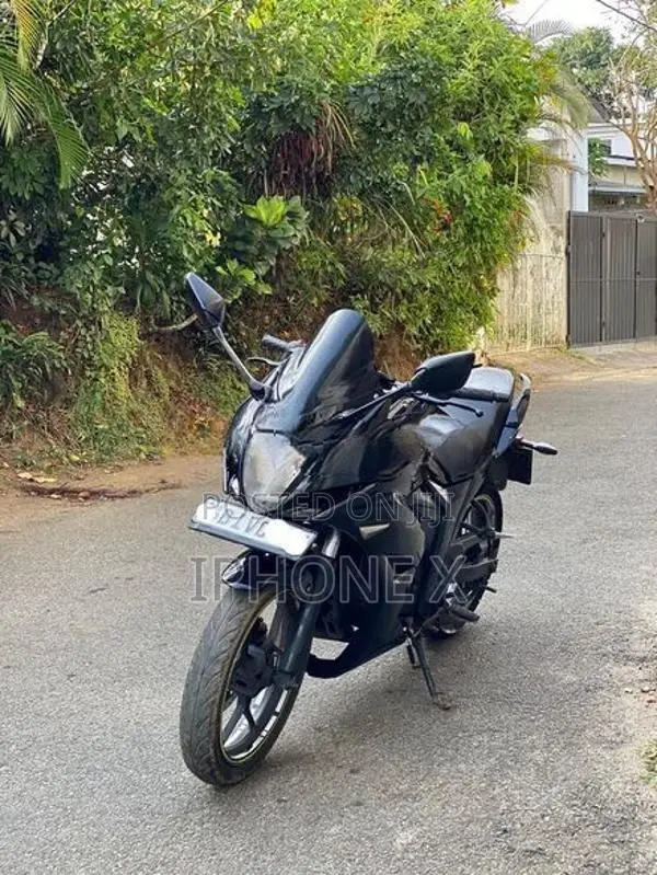 Suzuki Gixxer SF 2018