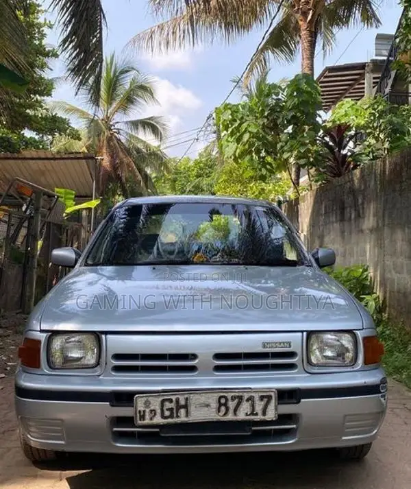 Nissan AD Wagon 2000