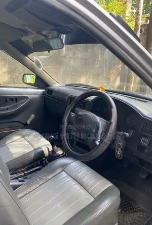 Nissan AD Wagon 2000