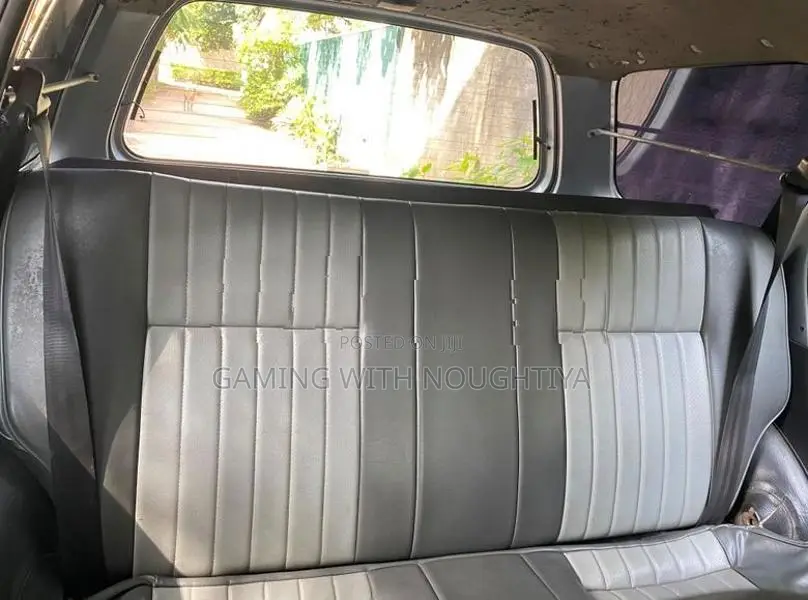Nissan AD Wagon 2000
