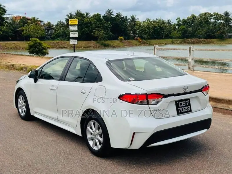 Toyota Corolla X Grade 2023
