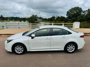 Toyota Corolla X Grade 2023