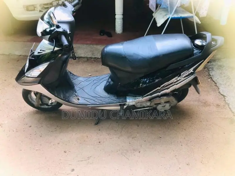 TVS Streak 2010