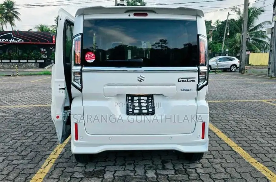 Suzuki Spacia Custom GS 2023