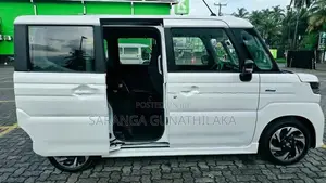 Suzuki Spacia Custom GS 2023