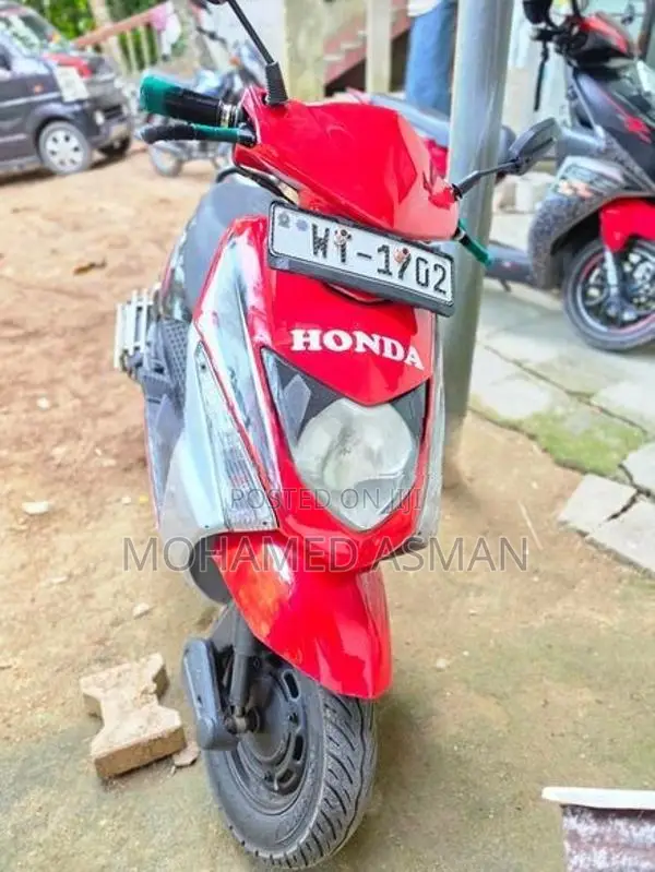 Honda Dio 2011