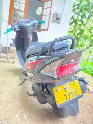 Honda Dio 2011