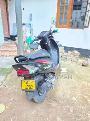 Honda Dio 2011