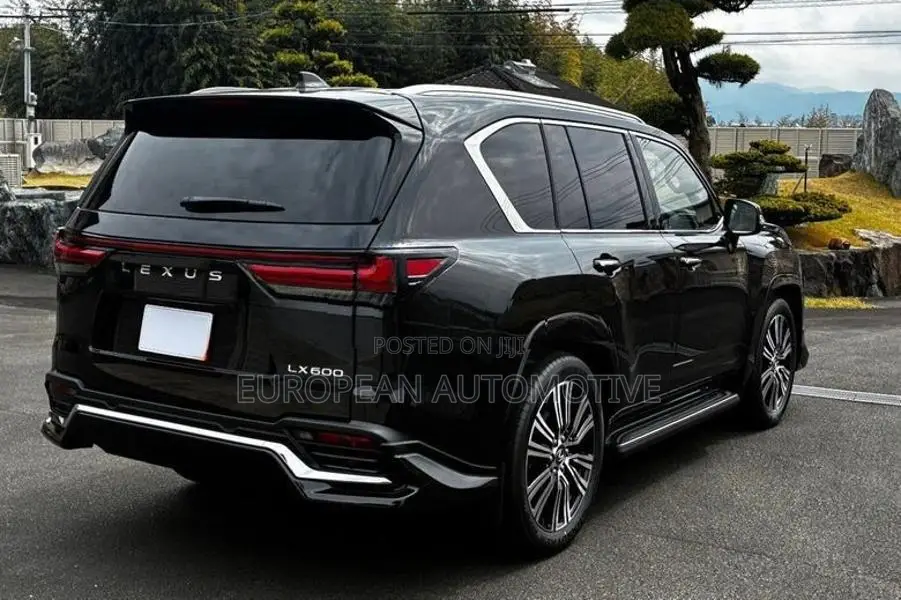 Lexus LX600 2026