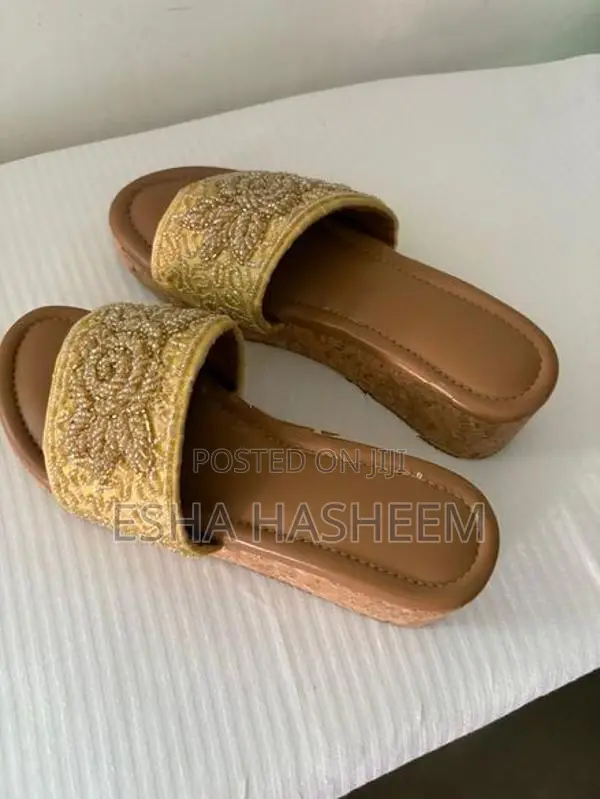 Ladies Bead Sandals
