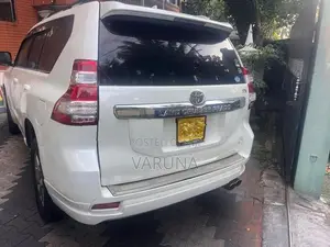 Toyota Land Cruiser Prado 2017