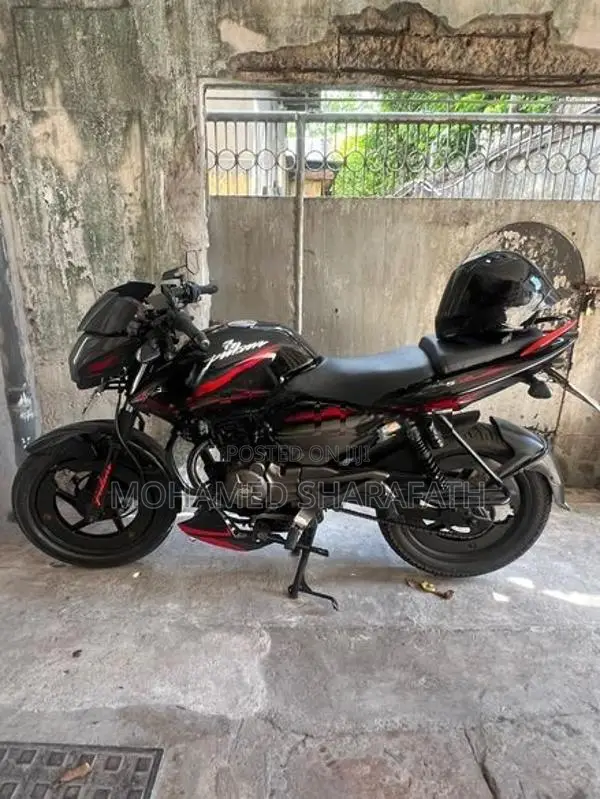 Bajaj Pulsar 135 LS 2013